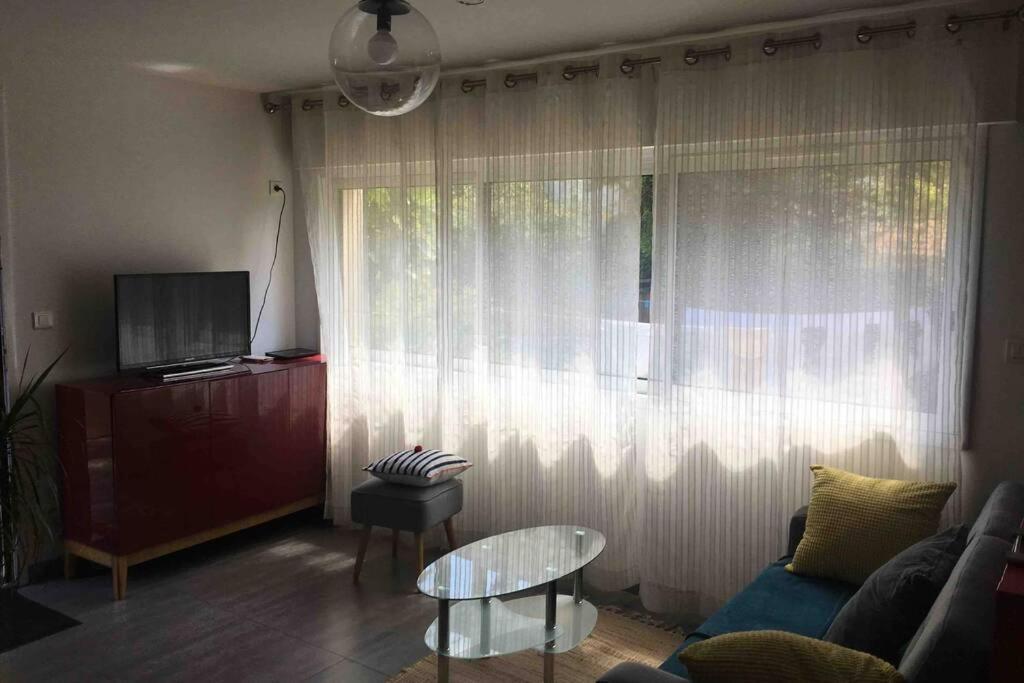 Bel Appartement En Rez De Jardin, 10Min Centre Et 300M Quais De Seine Wifi Rouen Exterior foto